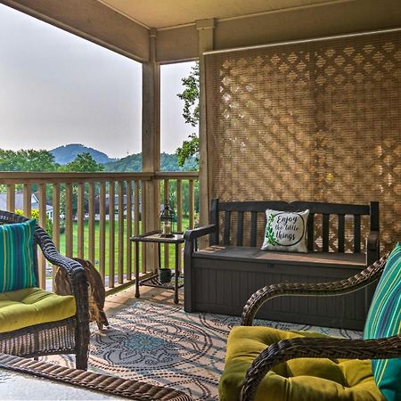 Modern Studio With Balcony About 1 Mi To Lake Lure! Exteriör bild