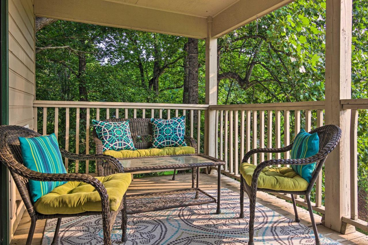 Modern Studio With Balcony About 1 Mi To Lake Lure! Exteriör bild
